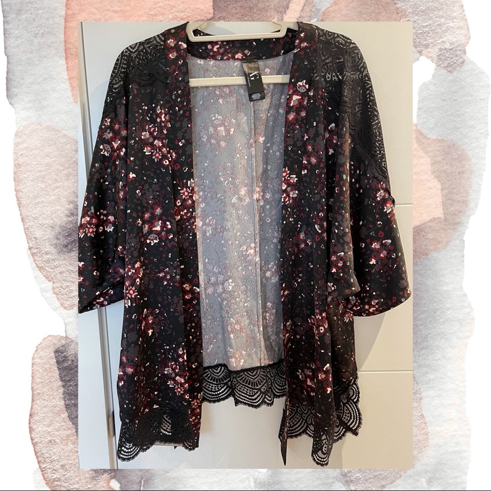 ASHLEY GRAHAM! Brand New Shrug